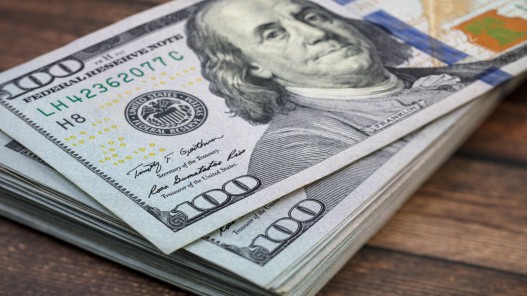 احتياطي البنك المركزي من العملات الأجنبية يرتفع ليكفي قيمة مستوردات الأردن