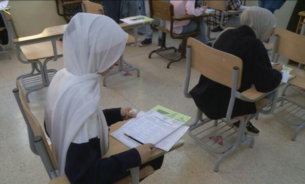 طلبة التوجيهي يتقدمون لآخر امتحان الإثنين والنتائج بعد شهر