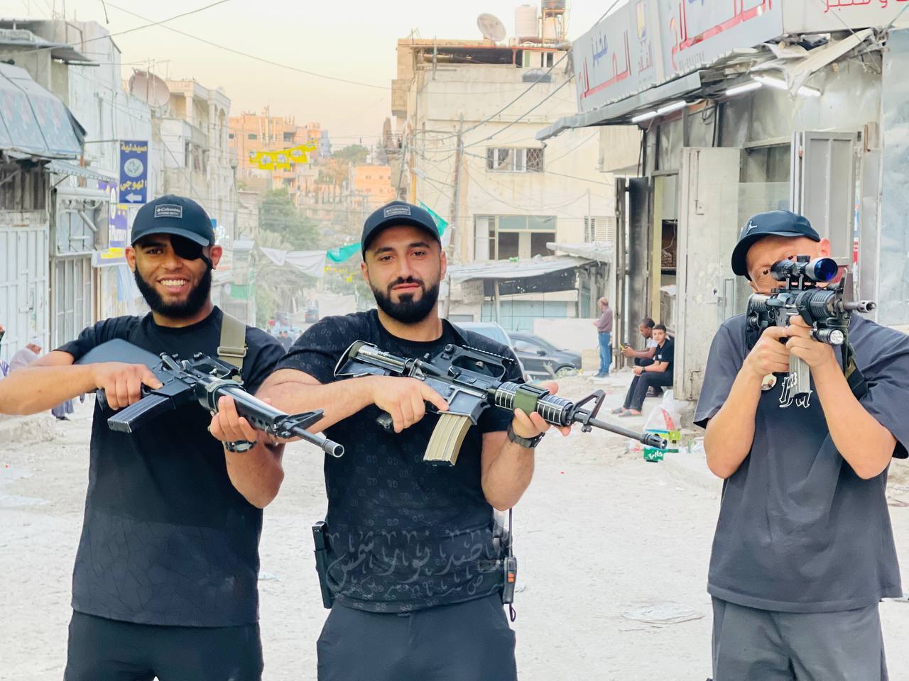 محدث - جيش الاحتلال يغتال شباب بطائرة مسيرة في طولكرم ومخيمها بعد اقتحامها (فيديو)