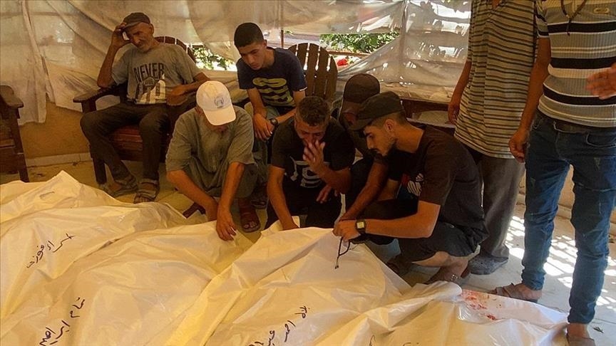 في اليوم الـ291 من العدوان: 77 شهيدا في خان يونس و16 آخرين في غزة وجباليا