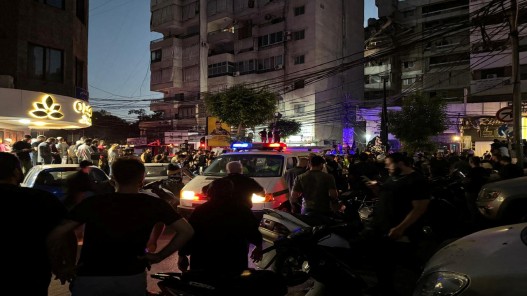 رويترز: نجاة قيادي بارز في حزب الله استهدفته ضربة إسرائيلية على ضاحية بيروت الجنوبية