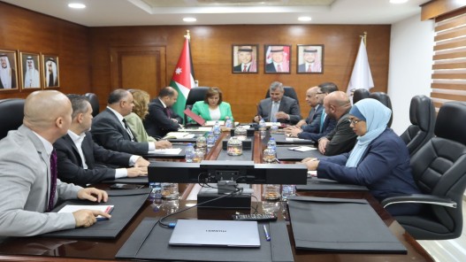 الحكومة: اتفاقية لإنشاء "منطقة حرة خاصة" في الأزرق