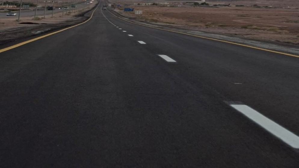 إنهاء الأعمال بمشروع صيانة الطريق الصحراوي من القويرة إلى جسر الاتحاد 
