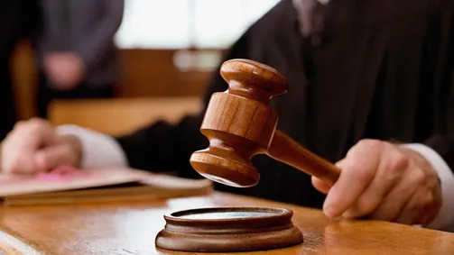 شقيقان يفقدان بصرهما إثر إطلاق عمهما النار عليهما من بندقية "بمباكشن"