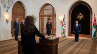 ثروه النعيمات تؤدي اليمين القانونية أمام الملك سفيرا لدى سلطنة عُمان