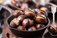 سعر "شوال" الكستناء 15 دينارا بالسوق المركزي