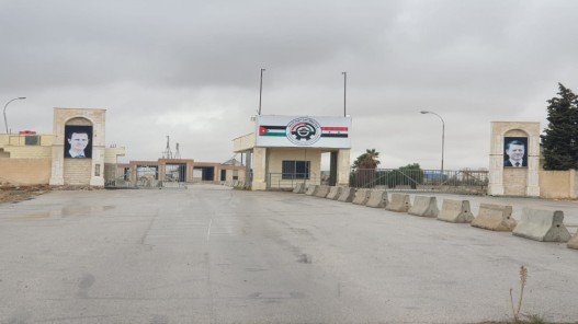مدير دائرة الجمارك بالوكالة يتفقد المنطقة الحرة الأردنية السورية المشتركة