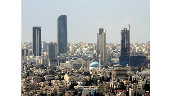 الأردنيون يثقون بقدرة الحكومة الجديدة على إحداث تغييرات اقتصادية ومعيشية