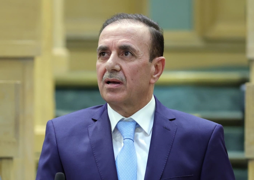 الزعبي: "الناس أكلت وجهنا يا دولة الرئيس"