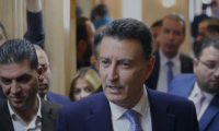 "كم طير جاج أجيب" تثير أزمة بين نائب وصحفيين.. والصفدي يتدخل