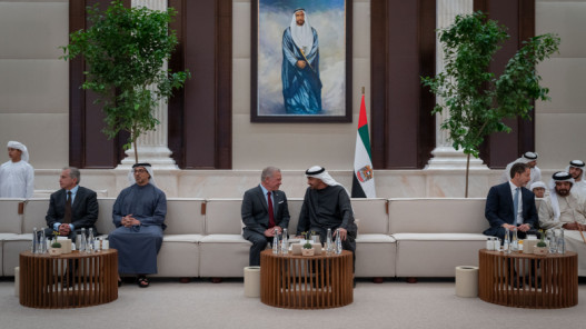 الملك يعود إلى أرض الوطن بعد زيارة إلى الإمارات