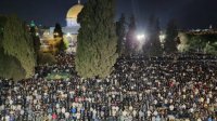 180 ألف مصلٍ يؤدون العشاء والتراويح في المسجد الأقصى المبارك