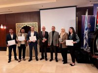 برعاية محافظة .. تكريم طلبة عمان الاهلية بحفل جوائز مشاريع التخرج لنقابة المهندسين  - صور