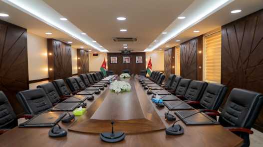 اجتماعات وزيارات ميدانية للجان والكتل النيابية اليوم