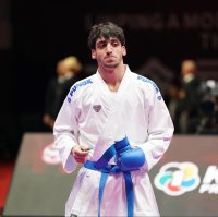طالب عمان الأهلية "الجعفري" يفوز بفضية الدوري العالمي الممتاز للكاراتيه في القاهرة