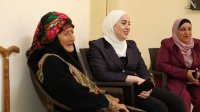 بإيعاز من رئيس الوزراء.. وزيرة التنمية تسلّم مسكناً للحاجة وضحى الشهاب