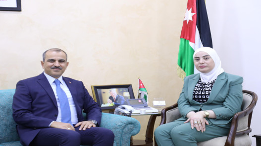 سفير تركيا في عمان يؤكد أهمية التعاون بمجال الحماية الاجتماعية