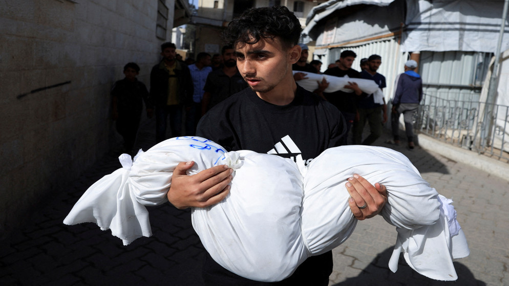 16 شهيدا بينهم أطفال ونساء في قصف الاحتلال على غزة