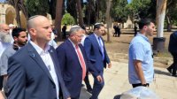 بن غفير يقتحم باحات المسجد الأقصى