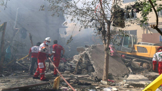 مقتل نحو 60 شخصا بينهم 20 طفلا في هجوم إسرائيلي على طهران