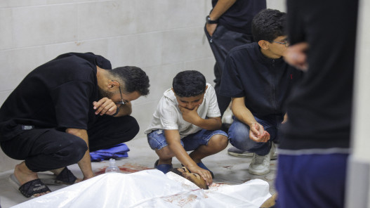 شهداء "لقمة العيش".. 450 شهيدًا منذ بدء عمل مراكز توزيع المساعدات في قطاع غزة