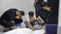 شهداء "لقمة العيش".. 450 شهيدًا منذ بدء عمل مراكز توزيع المساعدات في قطاع غزة