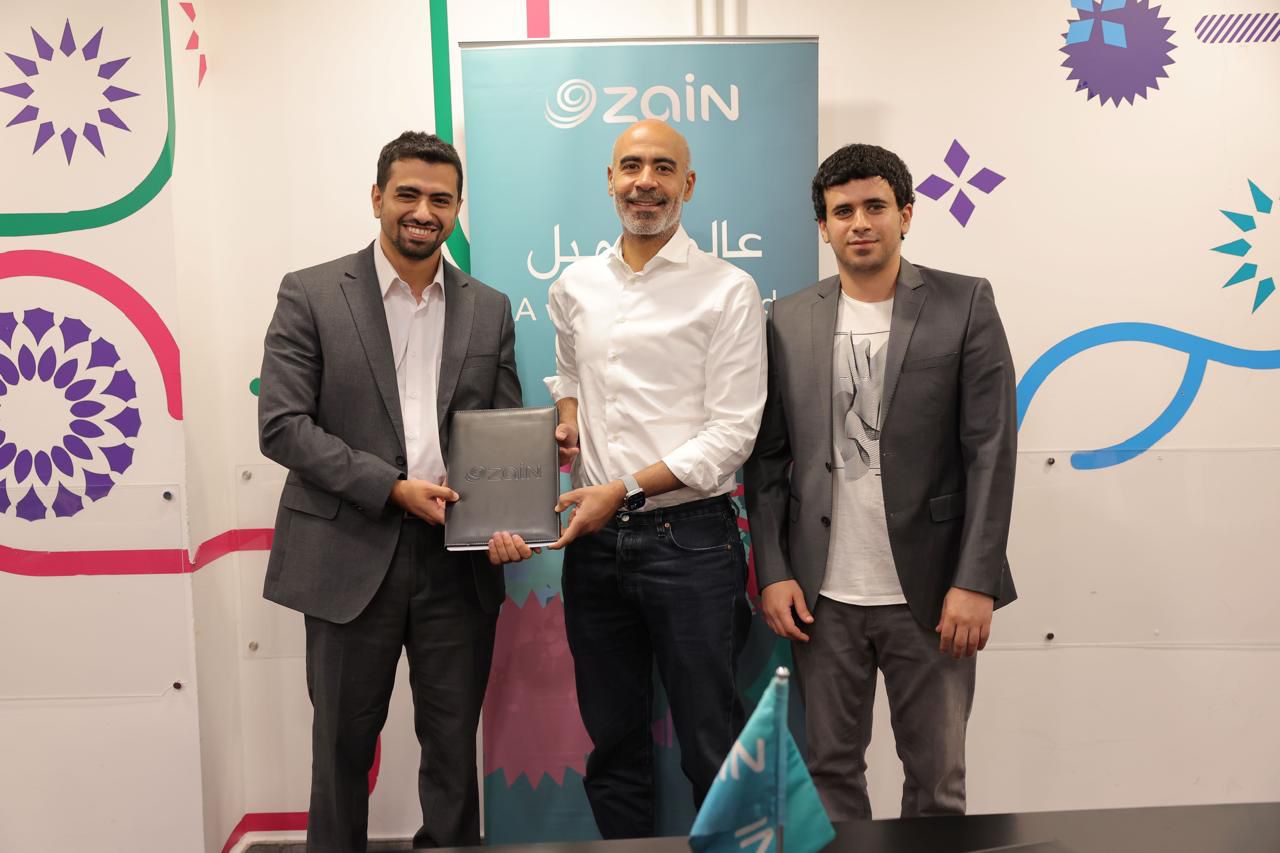 بدعم نقدي يبلغ 10 آلاف دينار ودعم لوجستي لمدة عام.. منصة زين تحتضن شركة أفانسر "”Avancer AI ضمن برنامج زين المبادرة