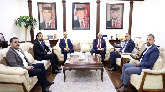 وزير الداخلية يلتقي مع مجلس نقابة الصحفيين الأردنيين