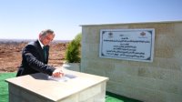 رئيس الوزراء يضع حجر الأساس لمستشفى مأدبا الجديد