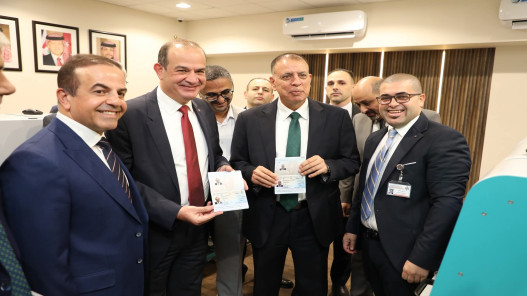 إطلاق خدمة إصدار جواز السفر الإلكتروني تجريبيا