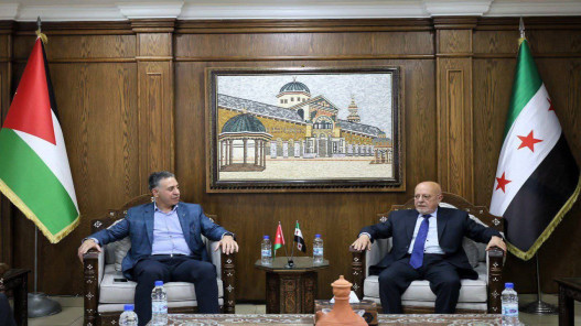 الأردن وسوريا يؤكدان أهمية تسريع تنفيذ مخرجات اللجنة الاقتصادية والتجارية