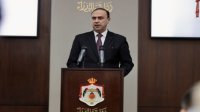 المومني: "أصوات كاذبة وافتراءات" تدّعي أن الأردن ومصر يمنعان دخول المساعدات لغزة