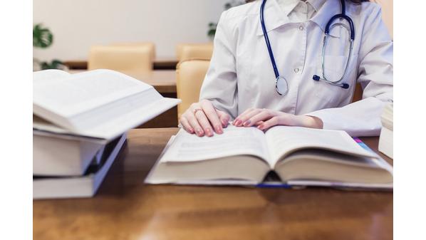 توضيح من التعليم العالي بشأن سياسة القبول في تخصصات الطب وطب الأسنان