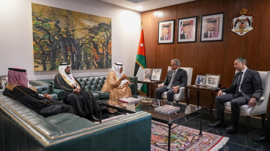 حسّان يؤكد أهمية تعزيز الشراكة بين القطاعين الخاصين مع السعودية