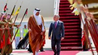 الملك لأمير قطر: سنواصل العمل من أجل خدمة القضايا العربية والإسلامية