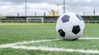 وزارة الشباب تخفض قيمة بدل استخدام الملاعب الخماسية إلى 5 دنانير للساعة
