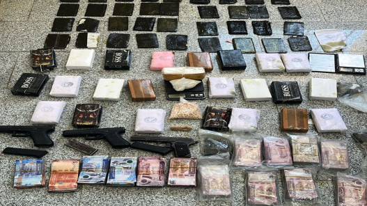 تفكيك خلية من 14 شخصا مرتبطة بعصابات دولية لتهريب المخدرات