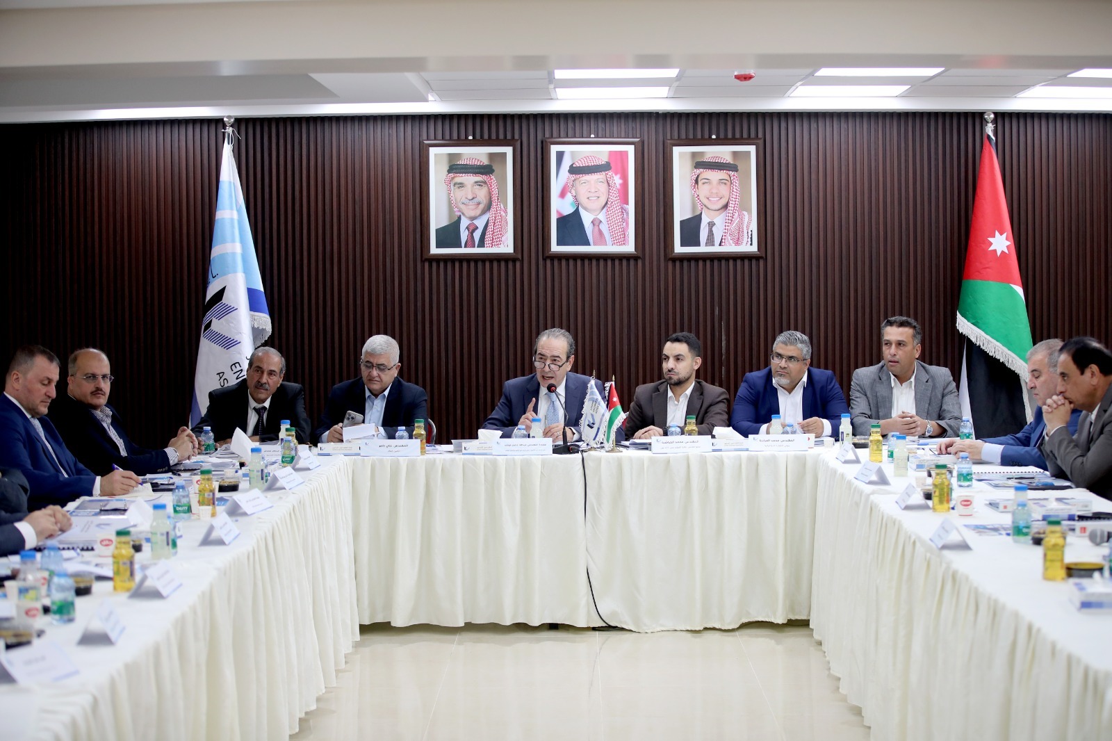 اللجنة العليا للتأهيل والاعتماد المهني في "المهندسين" تناقش خطة عملها
