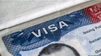 الولايات المتحدة تعلّق جميع طلبات الهجرة لرعايا 19 دولة - أسماء