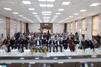 رئيس جامعة البلقاء التطبيقية يلتقي الهيئتين الإدارية والأكاديمية في كلية الكرك الجامعية