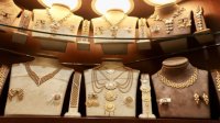 تراجع أسعار الذهب محليا.. وعيار 21 يصل إلى 95.4 دينارا للغرام