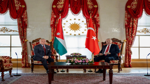الملك وأردوغان يؤكدان ضرورة الحفاظ على سيادة الدول بما يحقق السلام والاستقرار