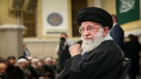وسائل إعلام إيرانية: سيتم دفن جثمان المرشد علي خامنئي في مدينة مشهد