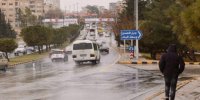 أمطار رعدية غزيرة وتحذيرات من السيول الأربعاء والخميس