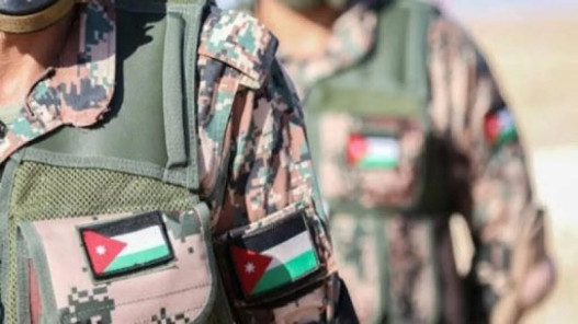 متقاعدون عسكريون: يوم العلم مناسبة وطنية تجدد معاني الانتماء والفخر