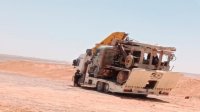 ضبط حفارة مخالفة أثناء حفر بئر مياه غير مرخصة في معان