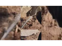 ضبط اعتداء على خط مياه رئيسي يغذي مجمعا سكنيا وصهاريج في عين الباشا