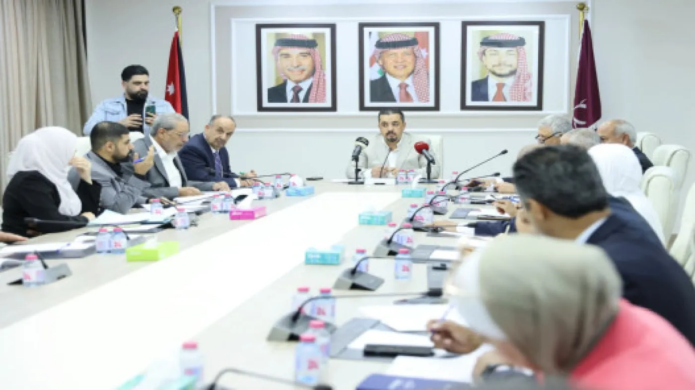 "العمل النيابية" تقر مشروع قانون تنظيم العمل المهني 