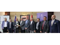 عمان الاهلية وسلطة المياه تبحثان آفاق التعاون المشترك.. صور 