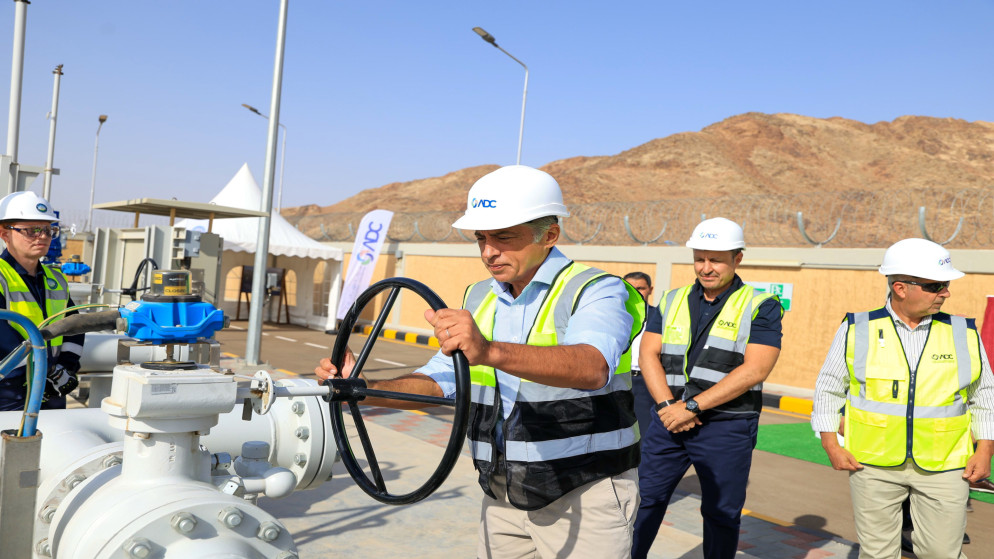 استراتيجية الطاقة الجديدة في العقبة تعزز تنافسية الصناعة الوطنية